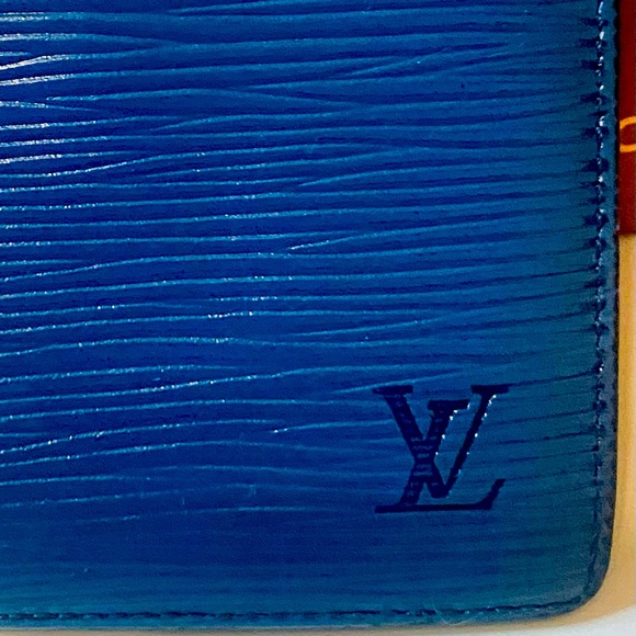 Louis Vuitton Epi Portefeuille Marco Leather Bifold Wallet blue Nice little epi - Picture 8 of 9